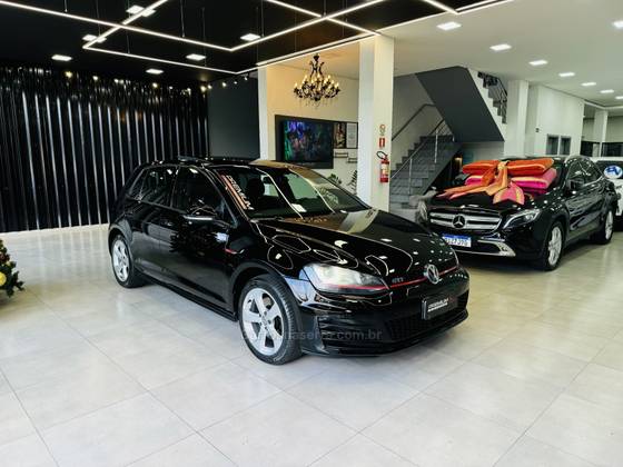 VOLKSWAGEN GOLF 2.0 TSI GTI 16V TURBO GASOLINA 4P AUTOMÁTICO